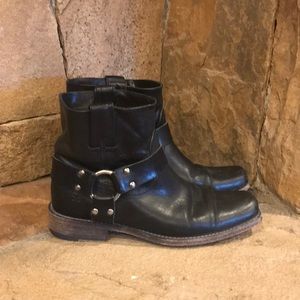 Frye Boots Smith Short Harness